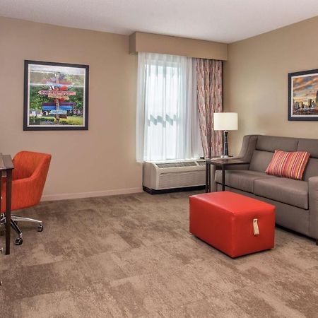 Hampton Inn & Suites Charlotte Arrowood Rd Zewnętrze zdjęcie