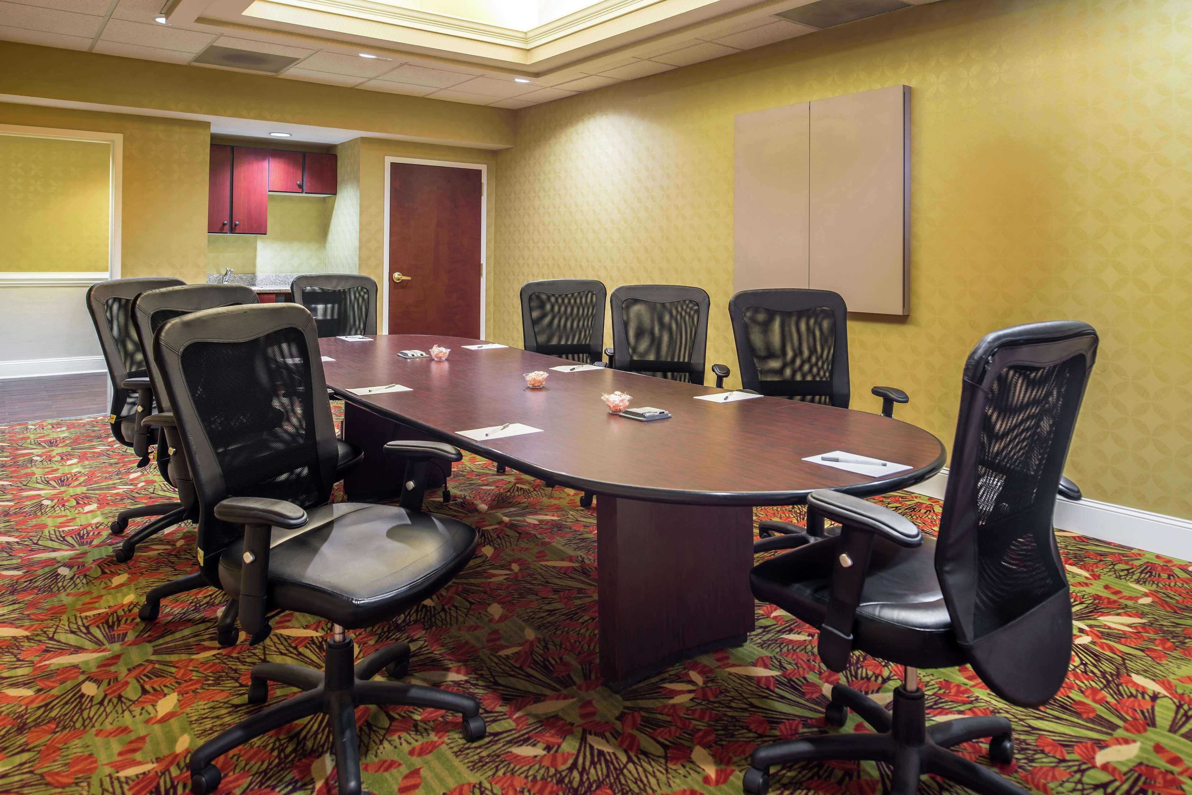Hampton Inn & Suites Charlotte Arrowood Rd Zewnętrze zdjęcie