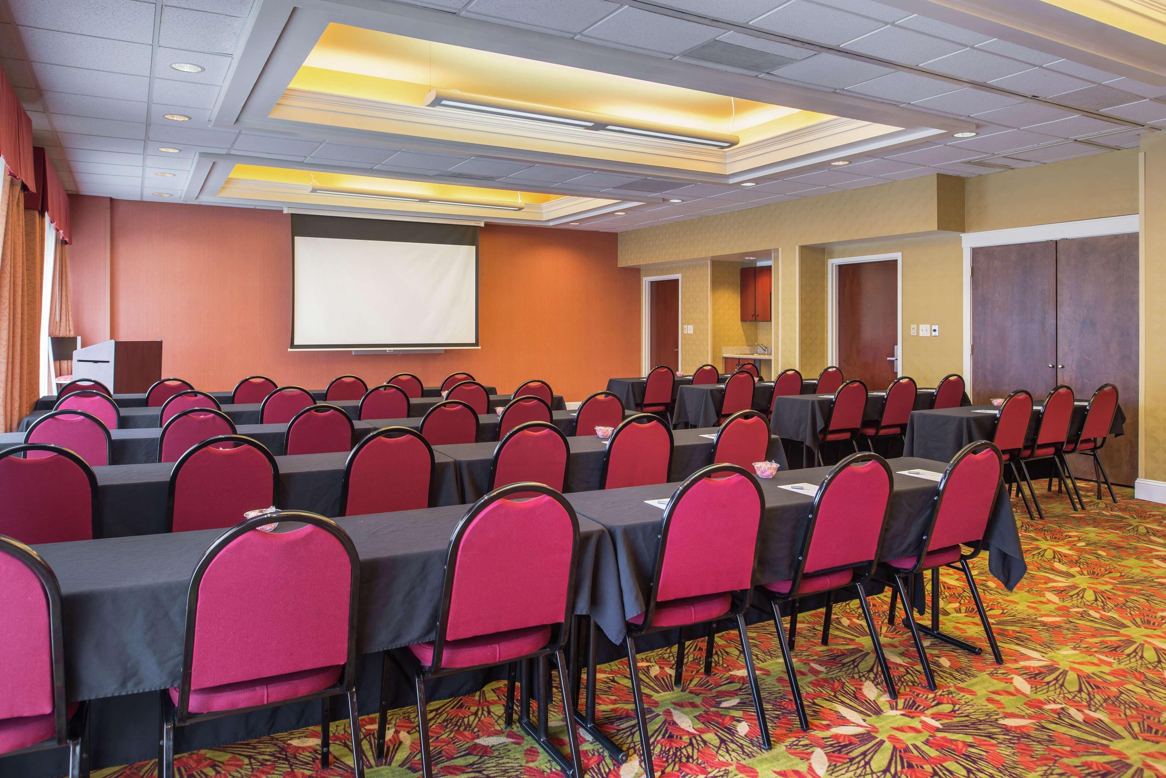 Hampton Inn & Suites Charlotte Arrowood Rd Zewnętrze zdjęcie