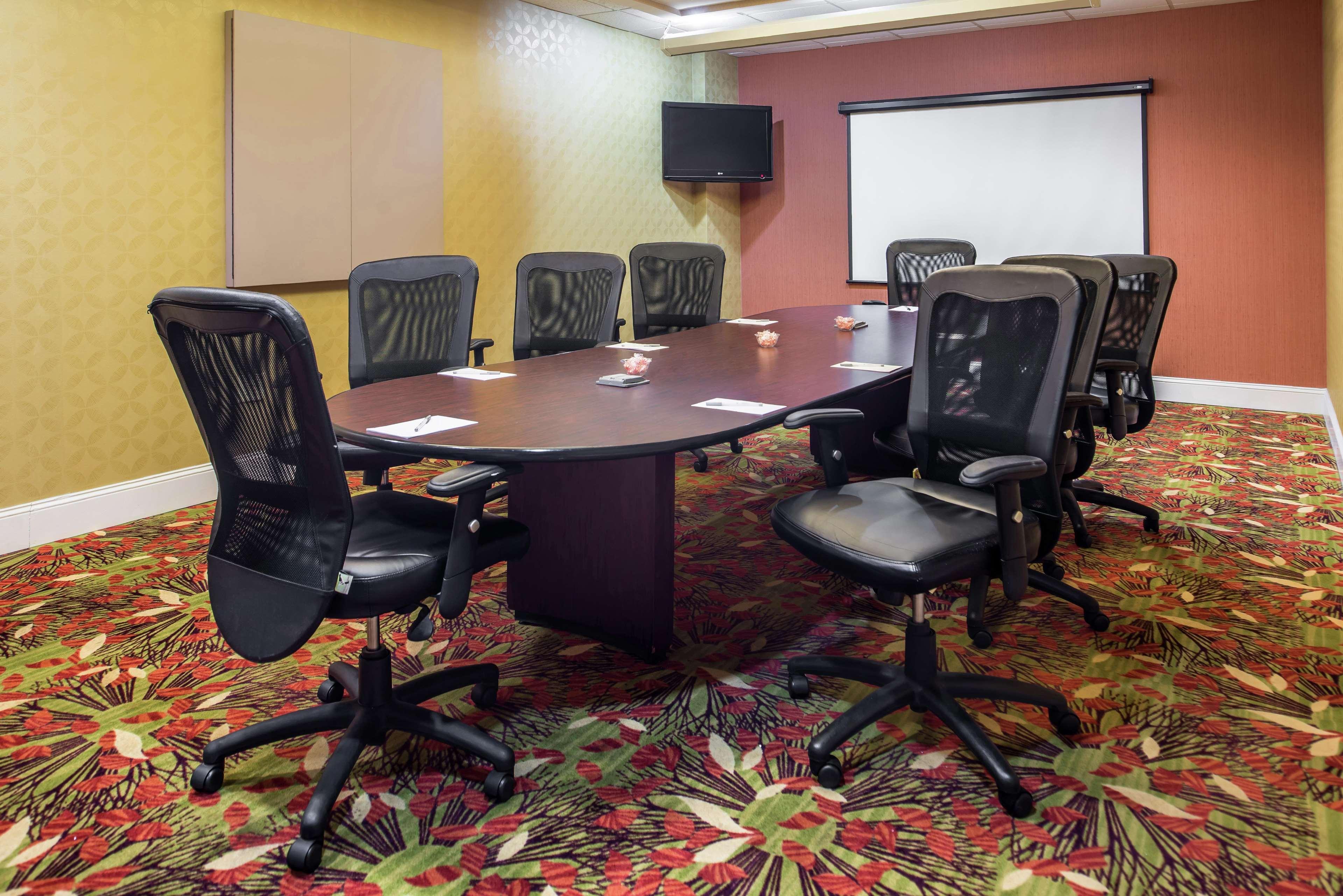 Hampton Inn & Suites Charlotte Arrowood Rd Zewnętrze zdjęcie