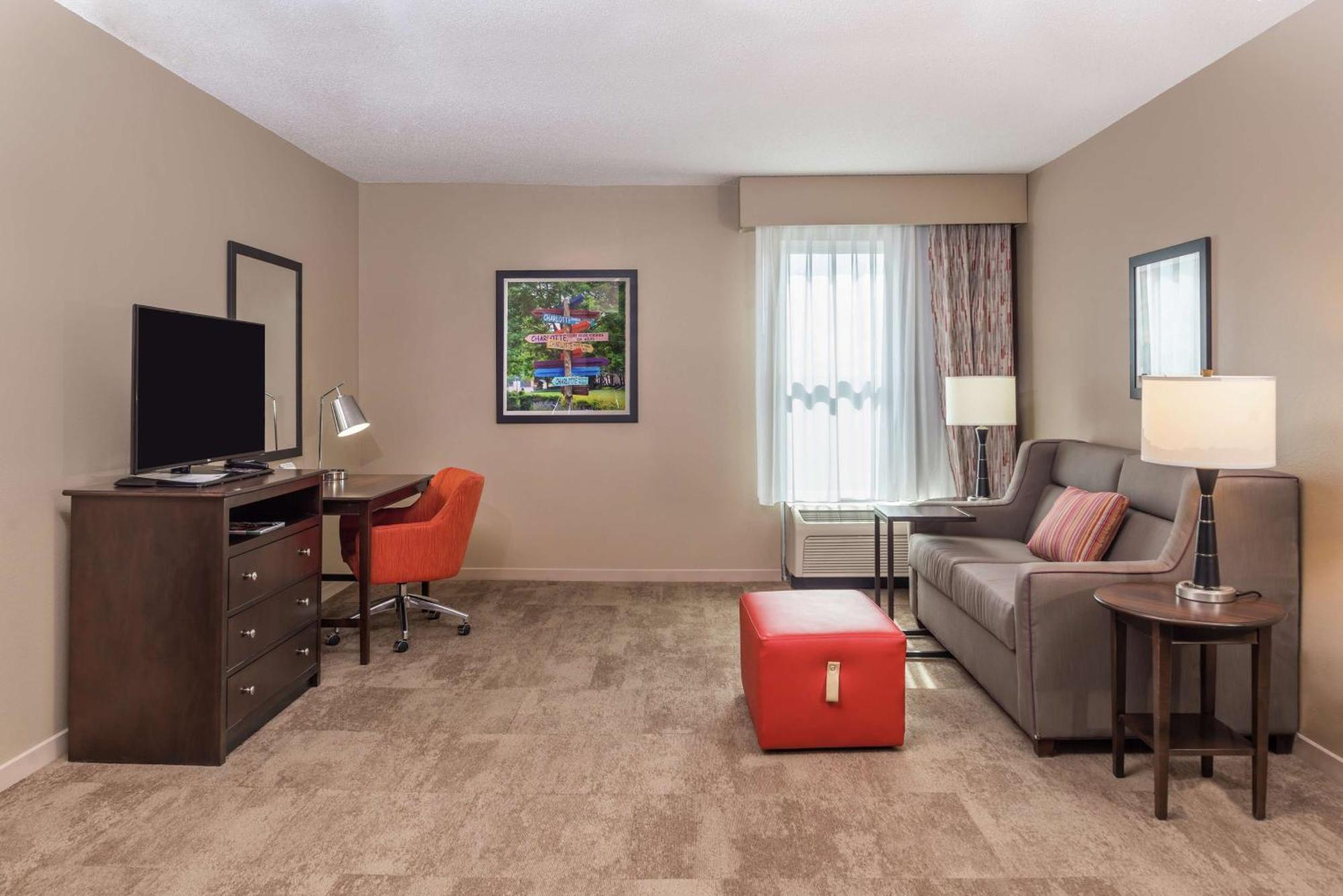 Hampton Inn & Suites Charlotte Arrowood Rd Zewnętrze zdjęcie