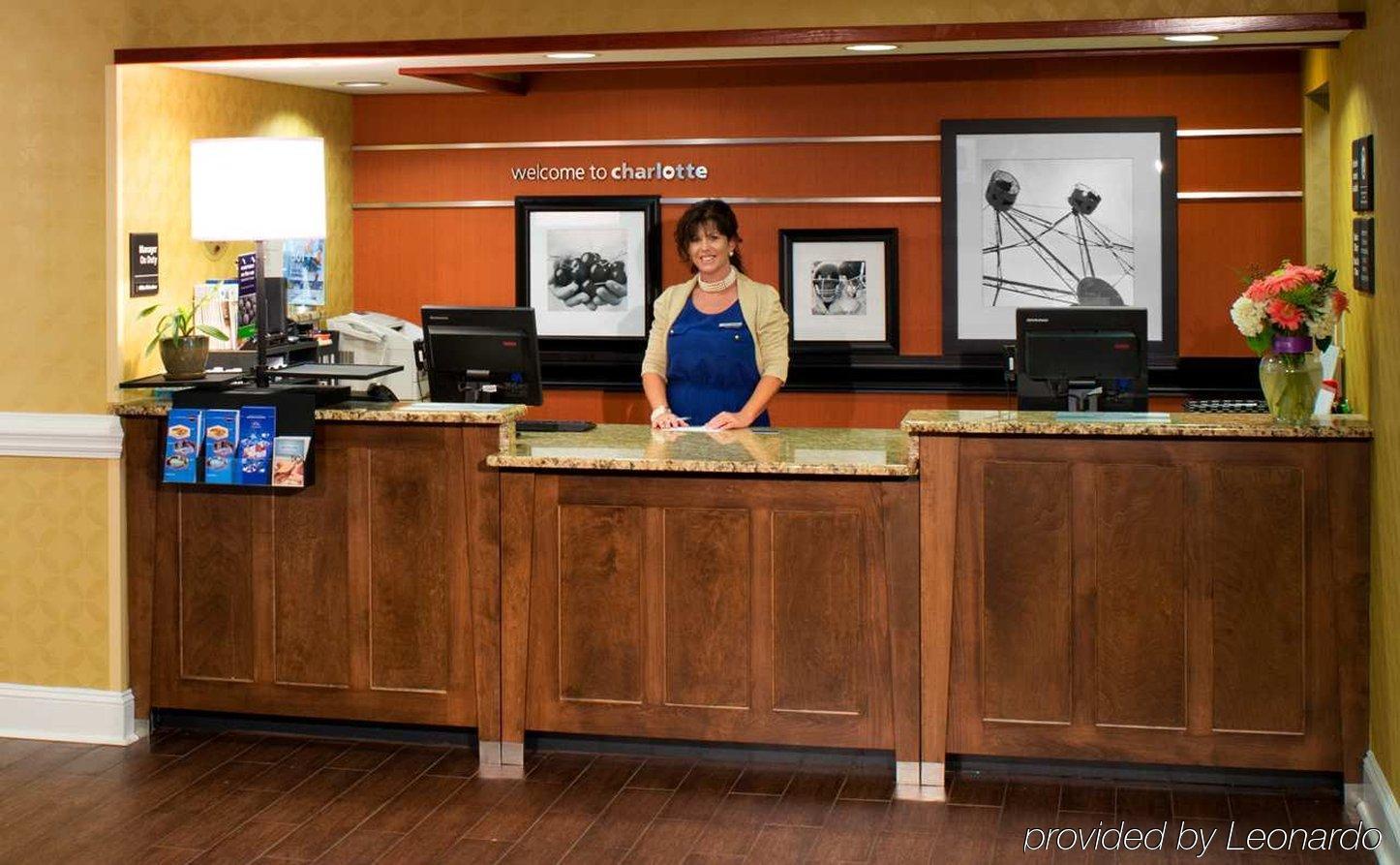 Hampton Inn & Suites Charlotte Arrowood Rd Wnętrze zdjęcie
